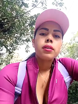  andrea30 online show from March 11, 2025, 12:39 pm