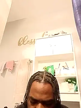 MRHANDSOME3800 online show from February 19, 2026, 12:51 am