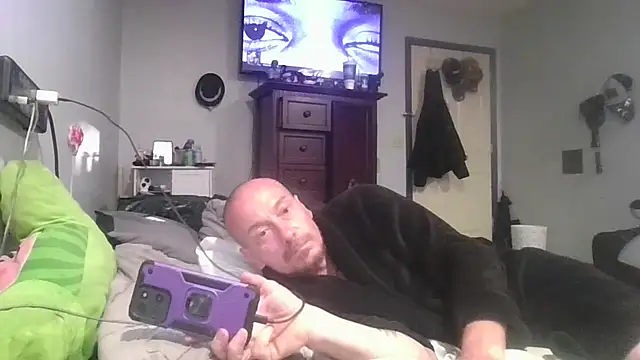 deepinnnnn online show from November 11, 2025, 6:52 am