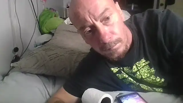 deepinnnnn online show from November 12, 2025, 8:01 pm