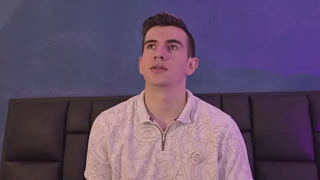 MikaelSlow online show from March 23, 2026, 7:58 pm