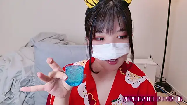 Snapshot of -Manamin- chatting on February 3, 2026, 12:43 pm -Manamin- online show from February 3, 2026, 12:43 pm