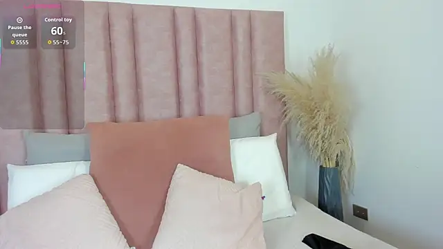 Snapshot of im_alejandra_ chatting on September 20, 2025, 12:15 am im alejandra online show from September 20, 2025, 12:15 am