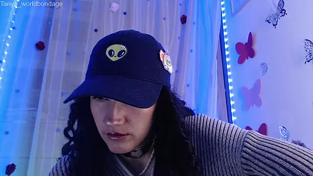 Tanya WorldBondage online show from April 13, 2026, 1:09 am