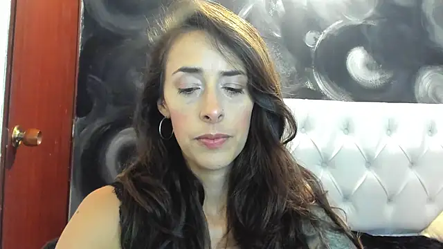 ScarletKings online show from November 10, 2025, 10:04 pm