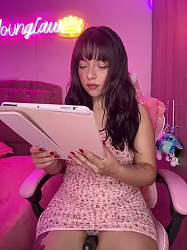 YovngBaby online show from March 26, 2026, 3:05 am