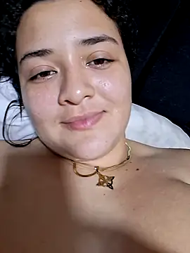 Liancy online show from October 22, 2025, 10:52 pm