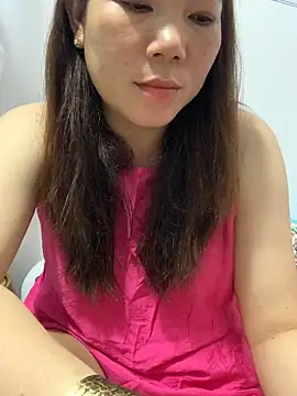 Snapshot of Baby-bigtits chatting on October 20, 2025, 3:12 pm Baby-bigtits online show from October 20, 2025, 3:12 pm