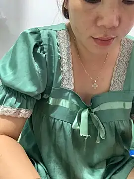 Snapshot of Baby-bigtits chatting on October 23, 2025, 11:47 pm Baby-bigtits online show from October 23, 2025, 11:47 pm