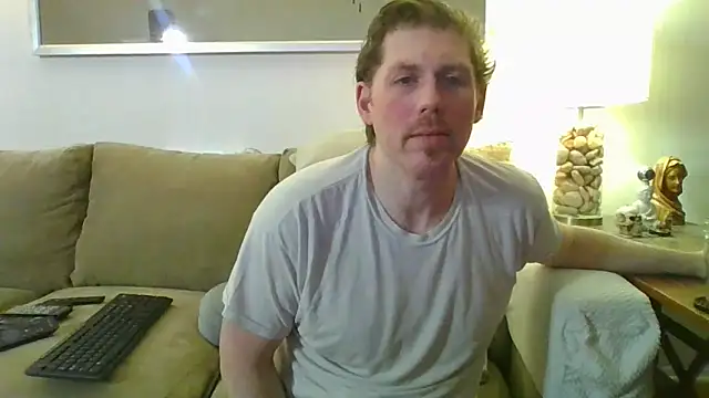Snapshot of Rock_Pierce chatting on May 23, 2026, 5:17 am Rock Pierce online show from May 23, 2026, 5:17 am