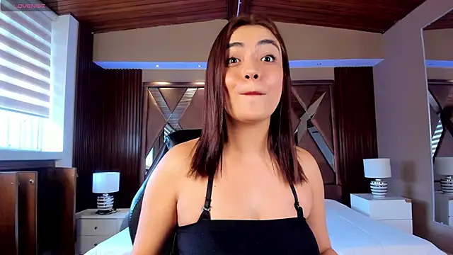 Snapshot of IsabellaaJoness chatting on March 17, 2025, 1:29 pm IsabellaaJoness online show from March 17, 2025, 1:29 pm