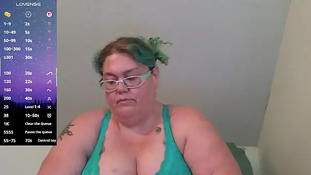EmberCum online show from October 2, 2025, 9:51 pm