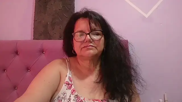 Snapshot of kassandra02 chatting on June 19, 2026, 2:56 pm kassandra02 online show from June 19, 2026, 2:56 pm