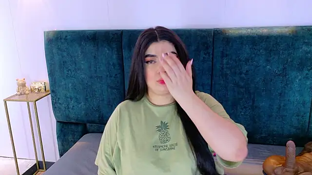 AgathaLynx online show from February 27, 2026, 10:37 am