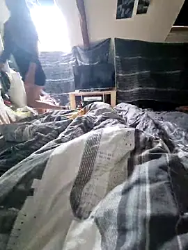 LoLa-69-X online show from October 3, 2025, 10:17 am