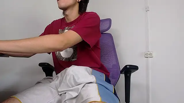 alex connorr online show from February 12, 2026, 6:07 pm