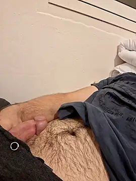 Hrhdhhhuuhc online show from February 22, 2026, 5:25 pm