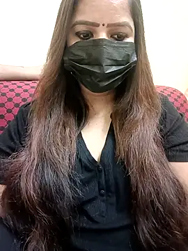 bellaqueen92 online show from December 30, 2024, 1:36 pm