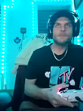 GeneralXMillyX online show from January 10, 2025, 4:33 am