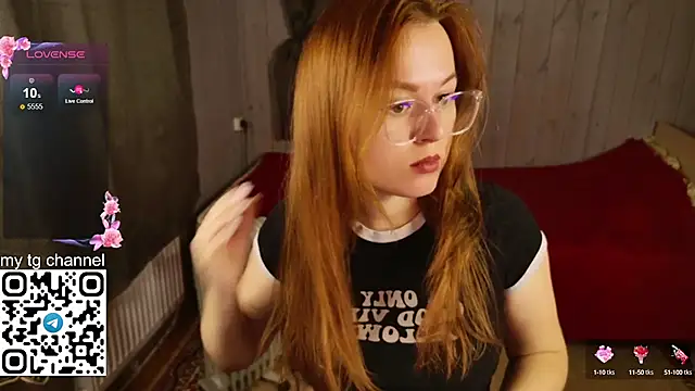 Snapshot of Lila_Pitt chatting on January 5, 2025, 5:51 pm Lila Pitt online show from January 5, 2025, 5:51 pm