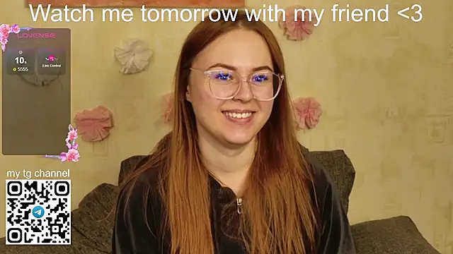 Snapshot of Lila_Pitt chatting on March 20, 2025, 1:02 am Lila Pitt online show from March 20, 2025, 1:02 am