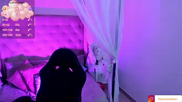 Hanna  Becker  online show from March 7, 2026, 3:35 am