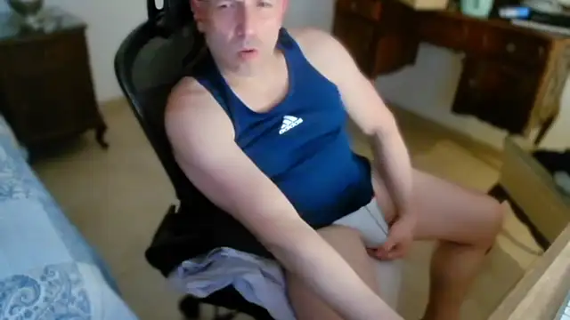 slzypvtpig online show from April 23, 2026, 7:15 am