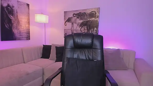 alaia7h online show from November 16, 2025, 7:40 pm