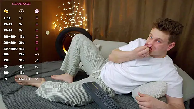 charlie smiley online show from April 14, 2026, 1:10 am