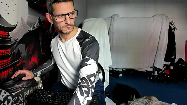 Samurayjiu online show from March 31, 2026, 5:04 pm