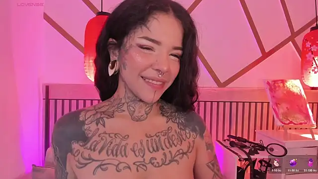 NinaInk online show from July 15, 2026, 1:40 pm
