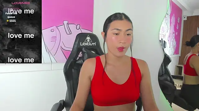 violetta mendoza  online show from February 5, 2025, 7:20 pm