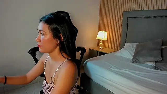 violetta mendoza  online show from January 26, 2025, 1:09 am