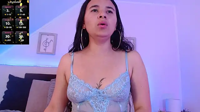 Snapshot of Tifanny_grey chatting on February 1, 2025, 8:05 pm Tifanny grey online show from February 1, 2025, 8:05 pm