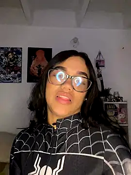 Snapshot of ElaEndez_ chatting on November 26, 2025, 2:55 am ElaEndez online show from November 26, 2025, 2:55 am