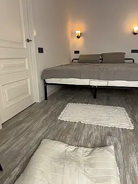 Snapshot of GlamourNova chatting on January 31, 2026, 10:08 pm GlamourNova online show from January 31, 2026, 10:08 pm