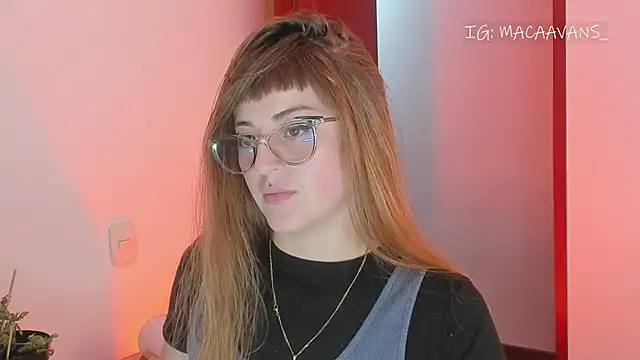 Snapshot of tekila__ chatting on June 9, 2026, 11:28 pm tekila online show from June 9, 2026, 11:28 pm