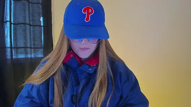 Snapshot of tekila__ chatting on March 18, 2025, 9:43 pm tekila online show from March 18, 2025, 9:43 pm