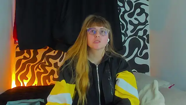 tekila   online show from October 18, 2025, 10:01 pm