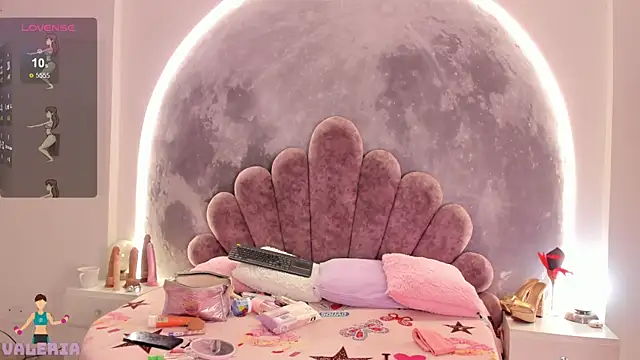 Valeria Fitness online show from February 17, 2026, 7:33 pm