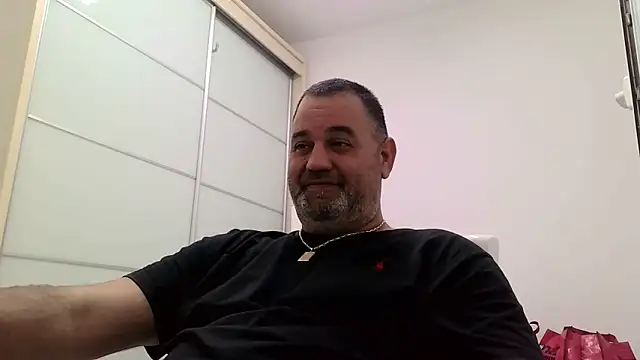 Snapshot of your_man85 chatting on February 9, 2025, 9:39 pm your man85 online show from February 9, 2025, 9:39 pm