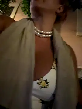 Selvaggia official83 online show from September 21, 2025, 7:19 pm