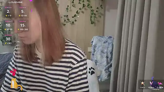 Snapshot of HermioneHHH chatting on October 28, 2025, 8:08 pm HermioneHHH online show from October 28, 2025, 8:08 pm