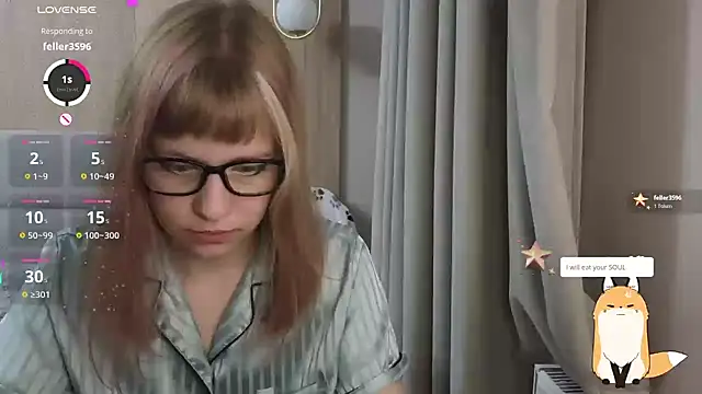 Snapshot of HermioneHHH chatting on November 16, 2025, 8:02 pm HermioneHHH online show from November 16, 2025, 8:02 pm