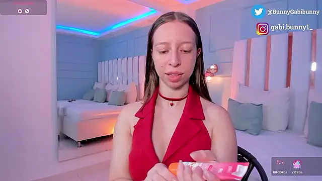 gabi bunny online show from March 12, 2026, 5:28 pm