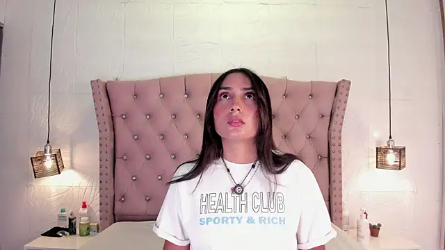 lia sofiia online show from May 25, 2026, 9:30 am