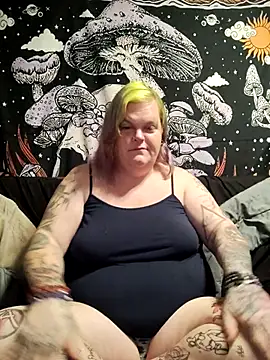 Trans Girl next door420 online show from March 26, 2026, 1:31 pm