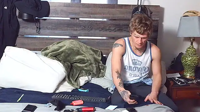 SpAzZ1234 online show from February 26, 2026, 9:04 pm