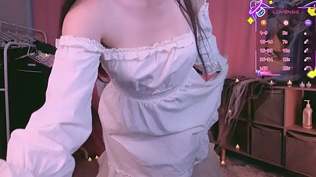 Molly Sunshine online show from November 2, 2025, 12:54 pm