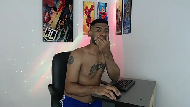 Enriblack92 online show from December 31, 2024, 3:34 am